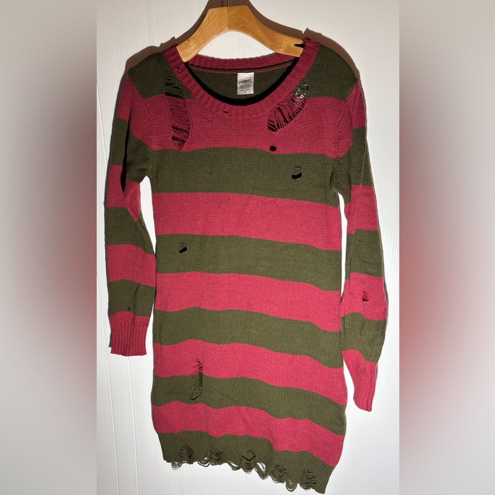 Women’s Freddy Krueger costume